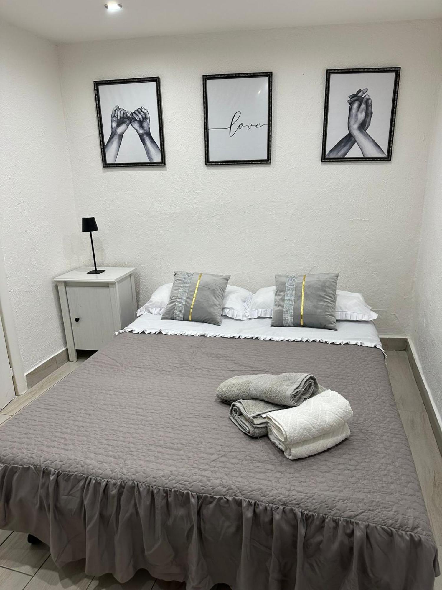 Vesuvia Guest House Napoli Exterior foto